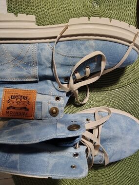 Denim-Style Light Blue High-Top Sneakers for Women Or Men.